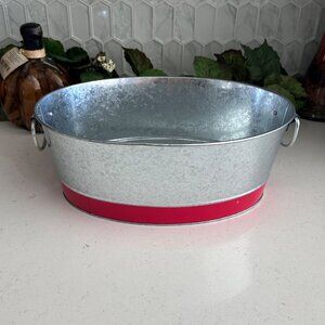 Mainstays Red Oval Metal Tub 14" X 9.5" X 5.5" Galvanized Steel With Handles